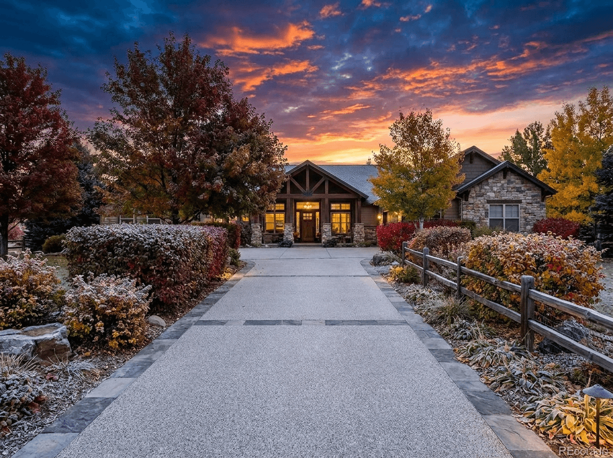 Golden Resin Driveways image